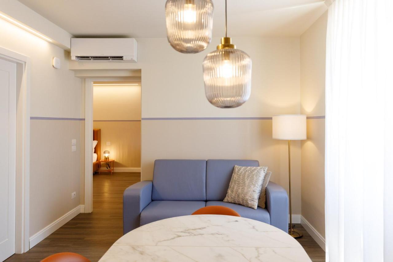 Casa Flores Apartments Бардолино Екстериор снимка