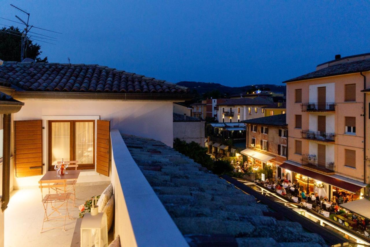 Casa Flores Apartments Бардолино Екстериор снимка