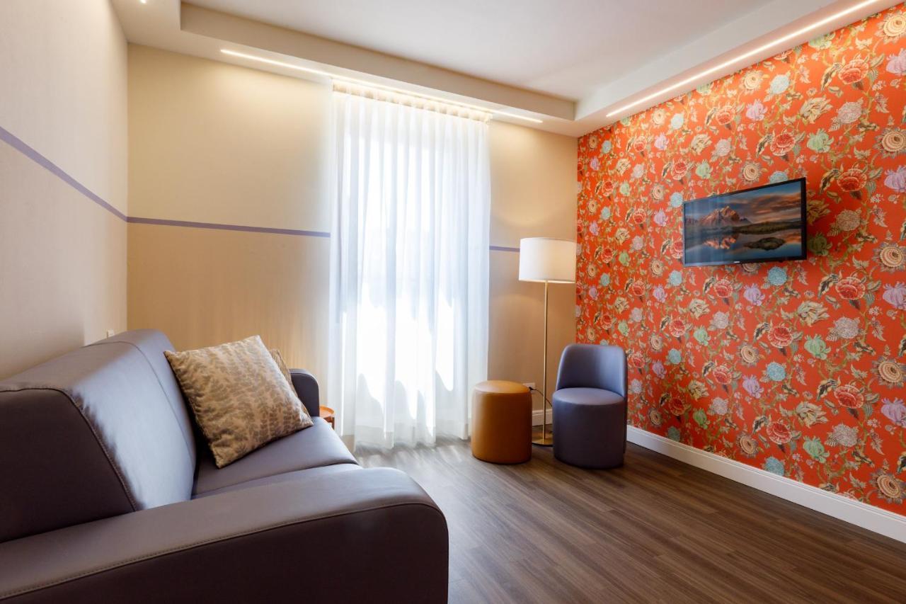 Casa Flores Apartments Бардолино Екстериор снимка